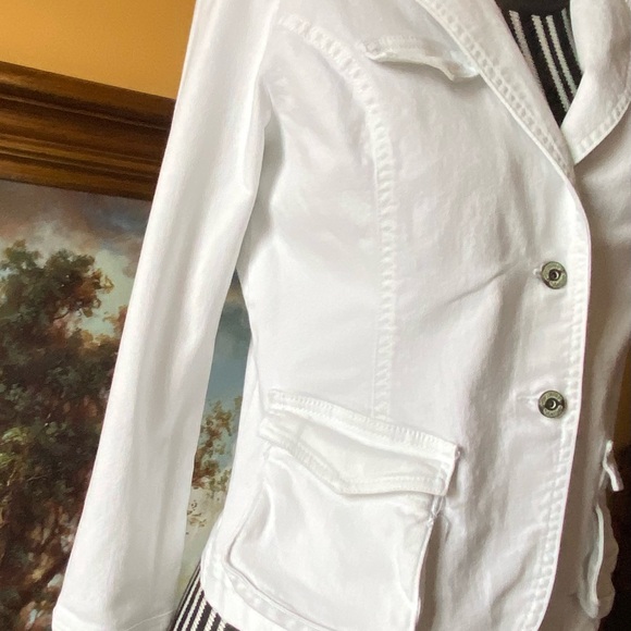 🇨🇦🇨🇦🇨🇦Levi’s  White Denim Blazer Jacket size M 🇨🇦🇨🇦🇨🇦 - Picture 5 of 10